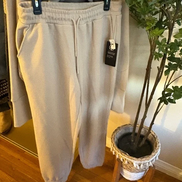 Move Theology Cream Cowl Neck Sweater - Picture 2 of 3